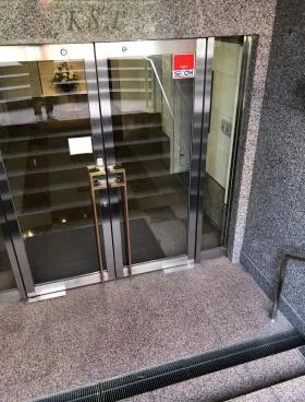 AERBIN AKASAKA(旧赤坂KSA)ビルの外観