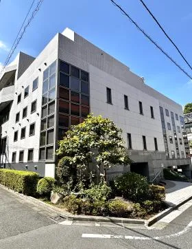 AERBIN AKASAKA(旧赤坂KSA)ビルの外観
