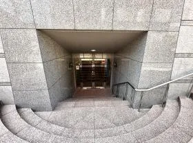 AERBIN AKASAKA(旧赤坂KSA)ビルの外観
