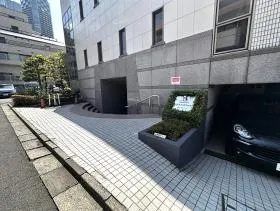 AERBIN AKASAKA(旧赤坂KSA)ビルの外観