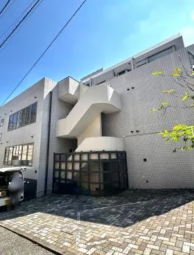 AERBIN AKASAKA(旧赤坂KSA)ビルの外観