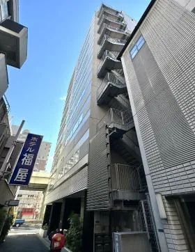 VORT上野(オリックス上野)ビルの外観