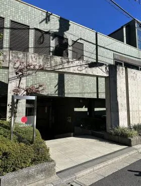FOREST HILLS WESTの外観
