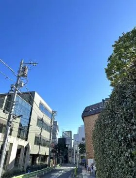 FOREST HILLS WESTの外観