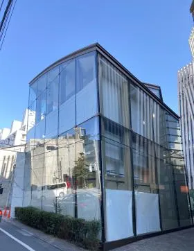 ヴェロックスみゆき通りビルの外観