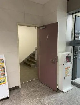 A-FLAG骨董通り(旧:南青山橋本ビル)の外観