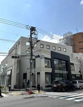 レキシントン青山ビルの外観