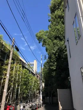 南青山三信ビルの外観