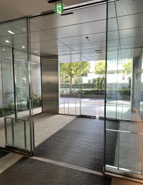 グラスシティ後楽の外観