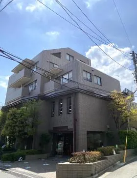メゾンドゥース南麻布ビルの外観