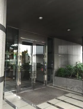 南麻布T&Fビルの外観