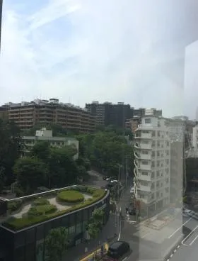広尾リープレックスビズの外観