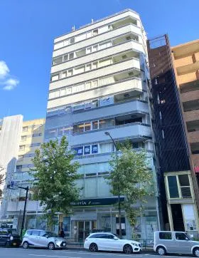 広尾リープレックスビズの外観