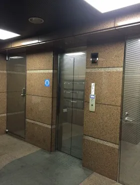 日比谷パークビルの外観