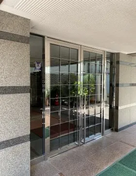 マンション芝白金ビルの外観