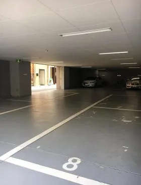 白金台ビルの外観