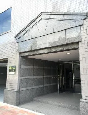 白金台ビルの外観