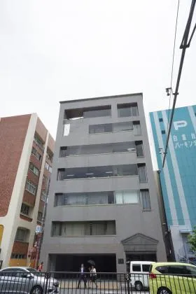 白金台ビルの外観