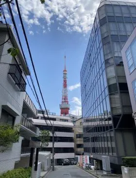 麻布ヨーワビルの外観