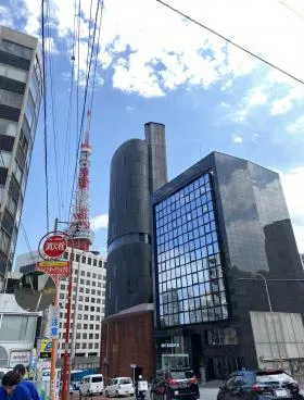 麻布ヨーワビルの外観
