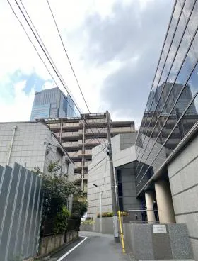 SURUGA六本木ビルの外観