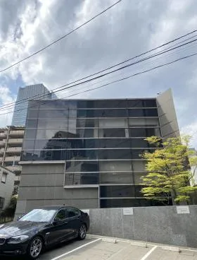 SURUGA六本木ビルの外観