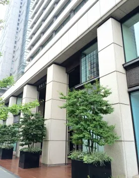 丸の内郵船ビルの外観
