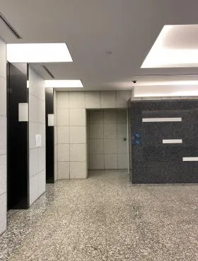 ヒューリック青山外苑東通(旧:南青山M-SQUARE)ビルの外観