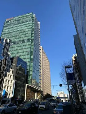 青山タワーアネックスビルの外観