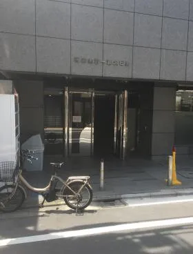 南青山第1韮澤ビルの外観