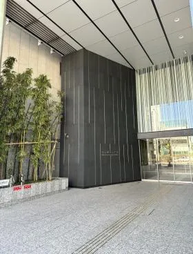 表参道グラン(旧: クローバー南青山)ビルの外観
