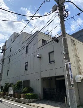東新飯倉ビルの外観