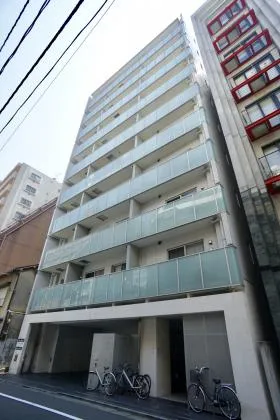 八重洲デュープレックスリズビルの外観