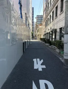 ドミノビルの外観