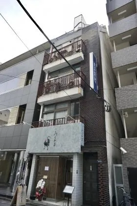 KCビルの外観