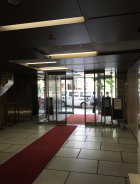 日本生命東八重洲ビルの外観