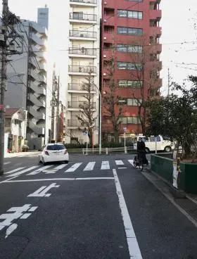 JNビルの外観