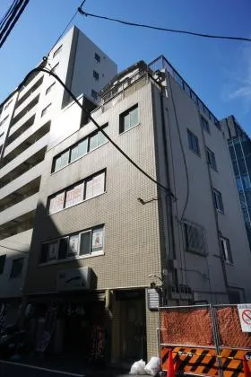 水沢ビルの外観