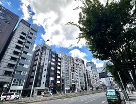 コエル渋谷青山通りの外観