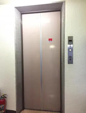 佐藤ビルの外観