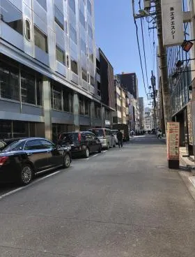 若狭ビルの外観