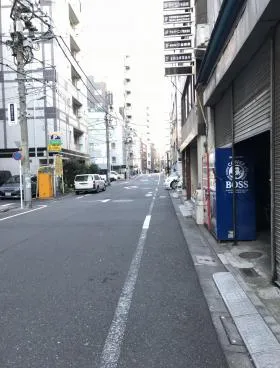 亀島ビルの外観