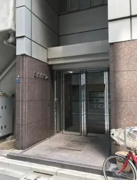 SKKビルの外観