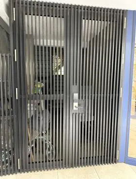 大和屋ビルの外観