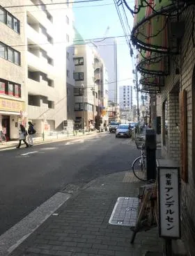 本橋ビルの外観