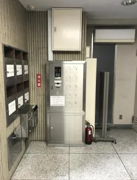アロマビルの外観