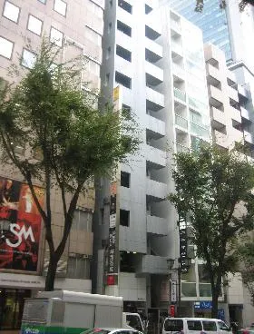宮益坂岡ビルの外観