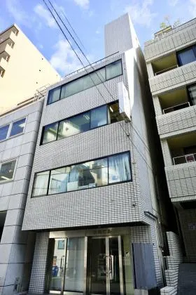 長尾ビルの外観