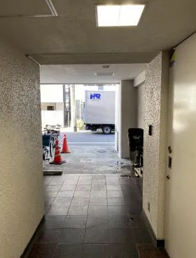 協同開発ビルの外観