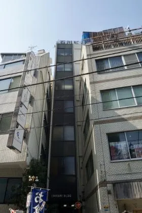石川ビルの外観
